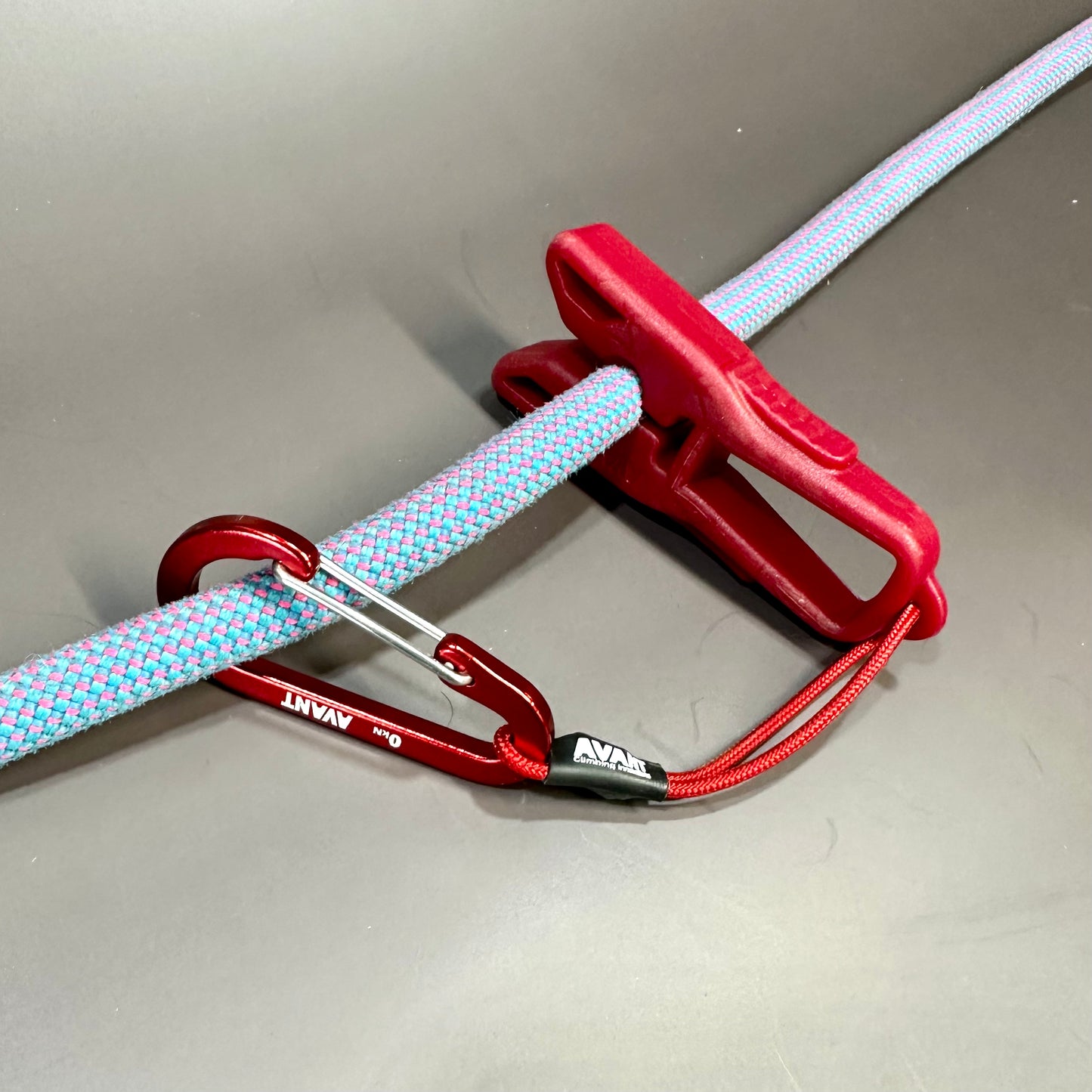 "Pinch-Cinch" - Lead Rope Solo Backfeed Preventer