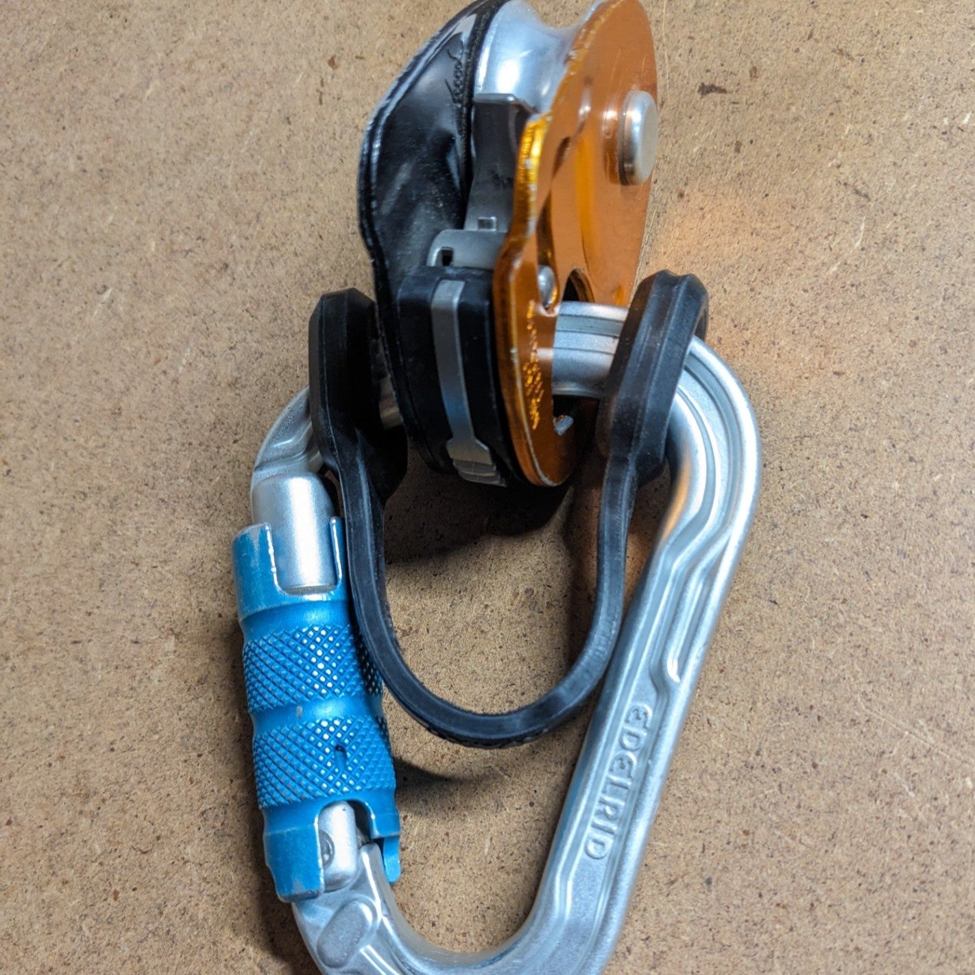 "Flex-Link" - Anti-Crossload Protector