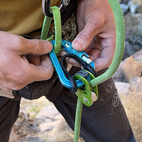 Understanding Crossload Prevention for Top Rope Soloing